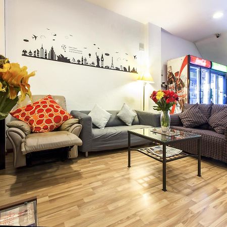 New Society Backpackers Hostel สิงคโปร์ ภายนอก รูปภาพ