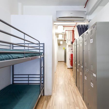 New Society Backpackers Hostel สิงคโปร์ ภายนอก รูปภาพ