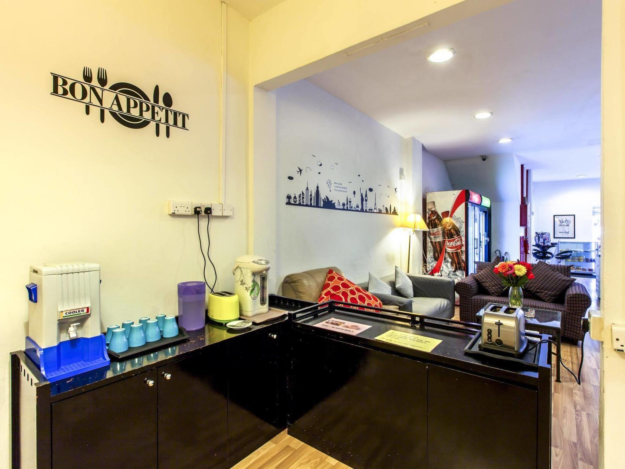New Society Backpackers Hostel สิงคโปร์ ภายนอก รูปภาพ